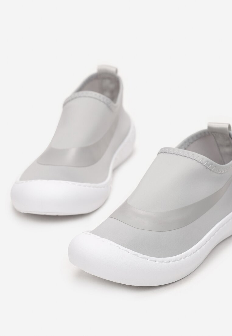 Дамски спортни обувки Elune Gri