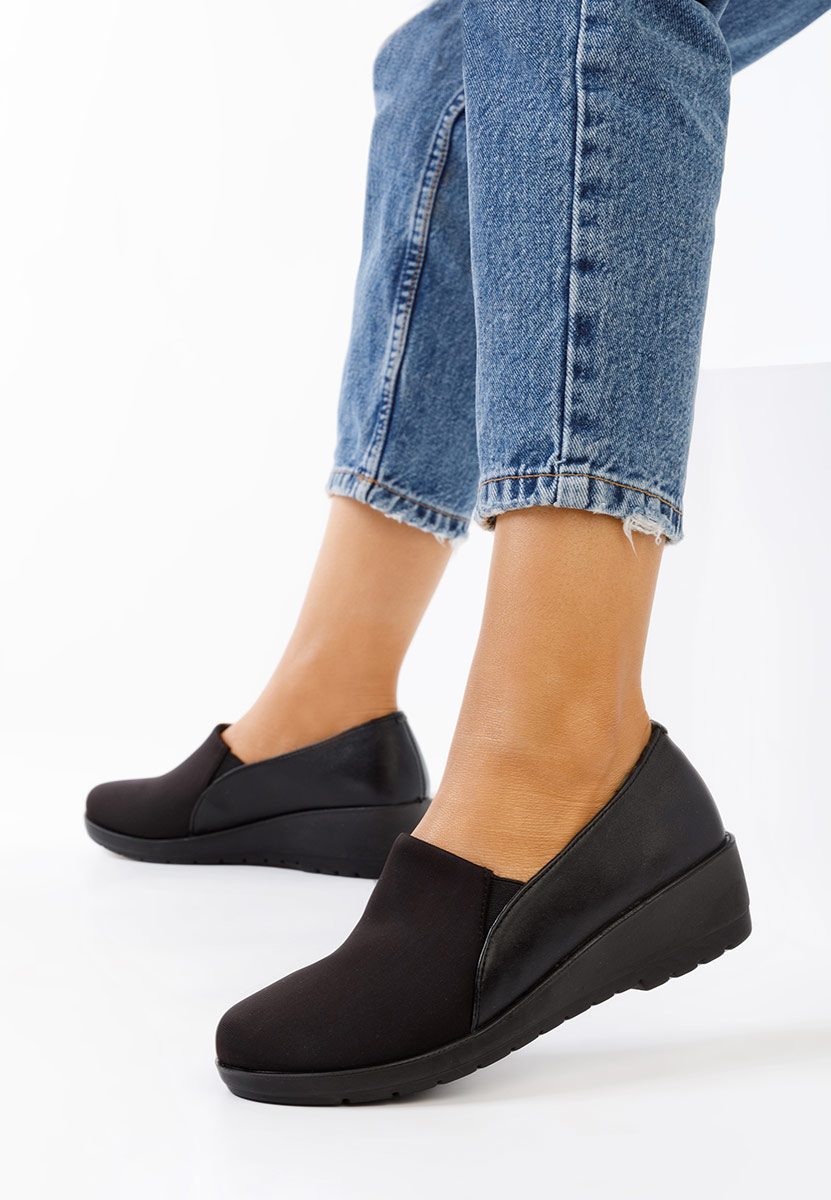 Mокасини на платформа Yanira черни