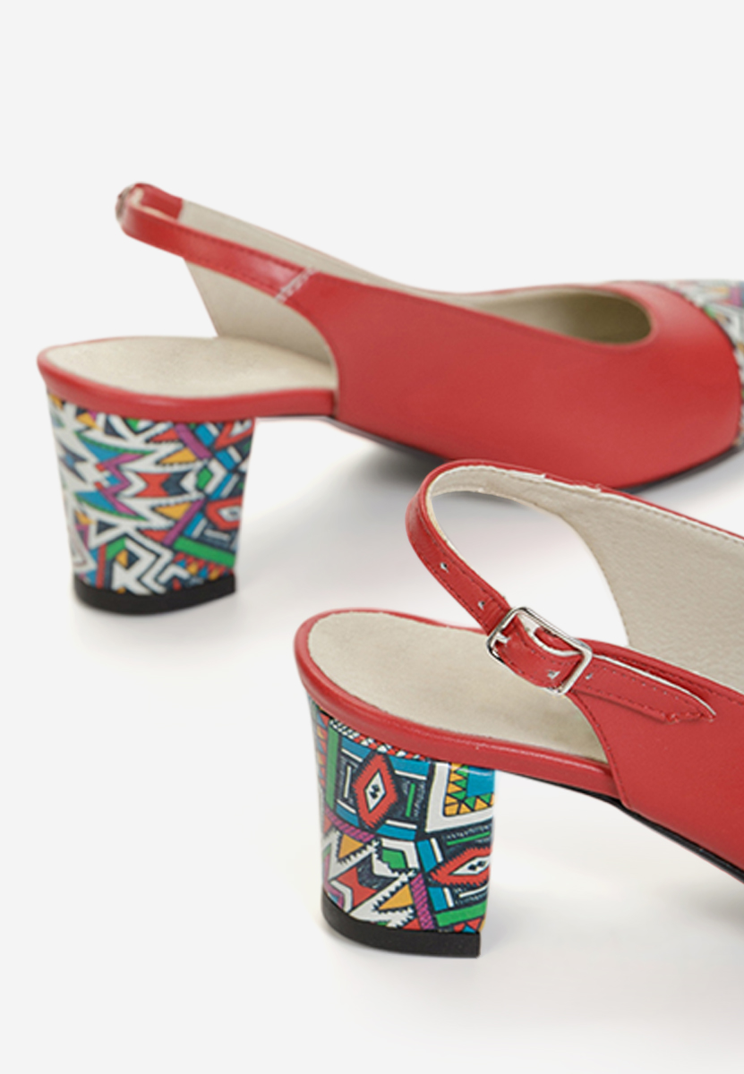 Кожени обувки Anaida червен