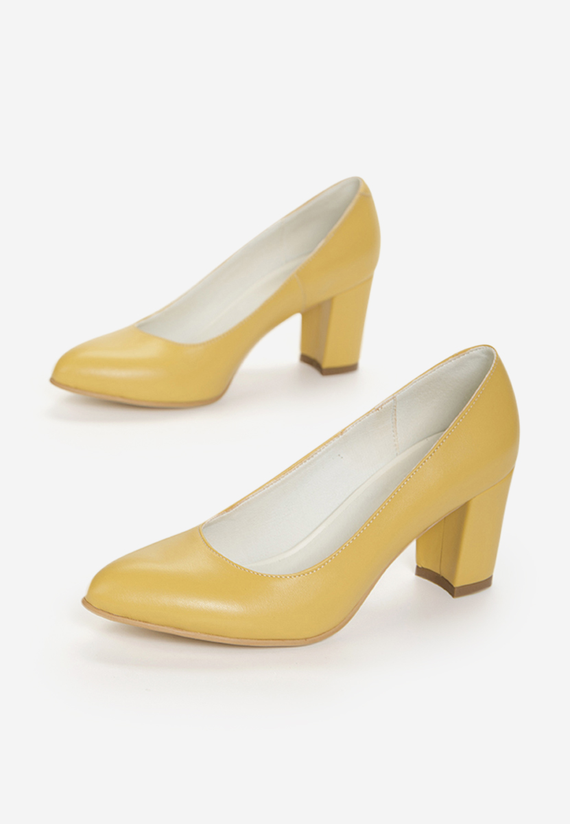 Кожени обувки Cleopatra жълтi