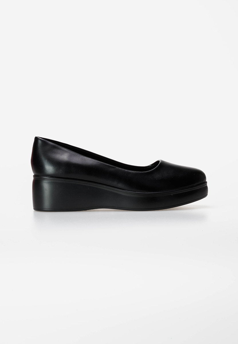 Обувки на платформа Milanca черни