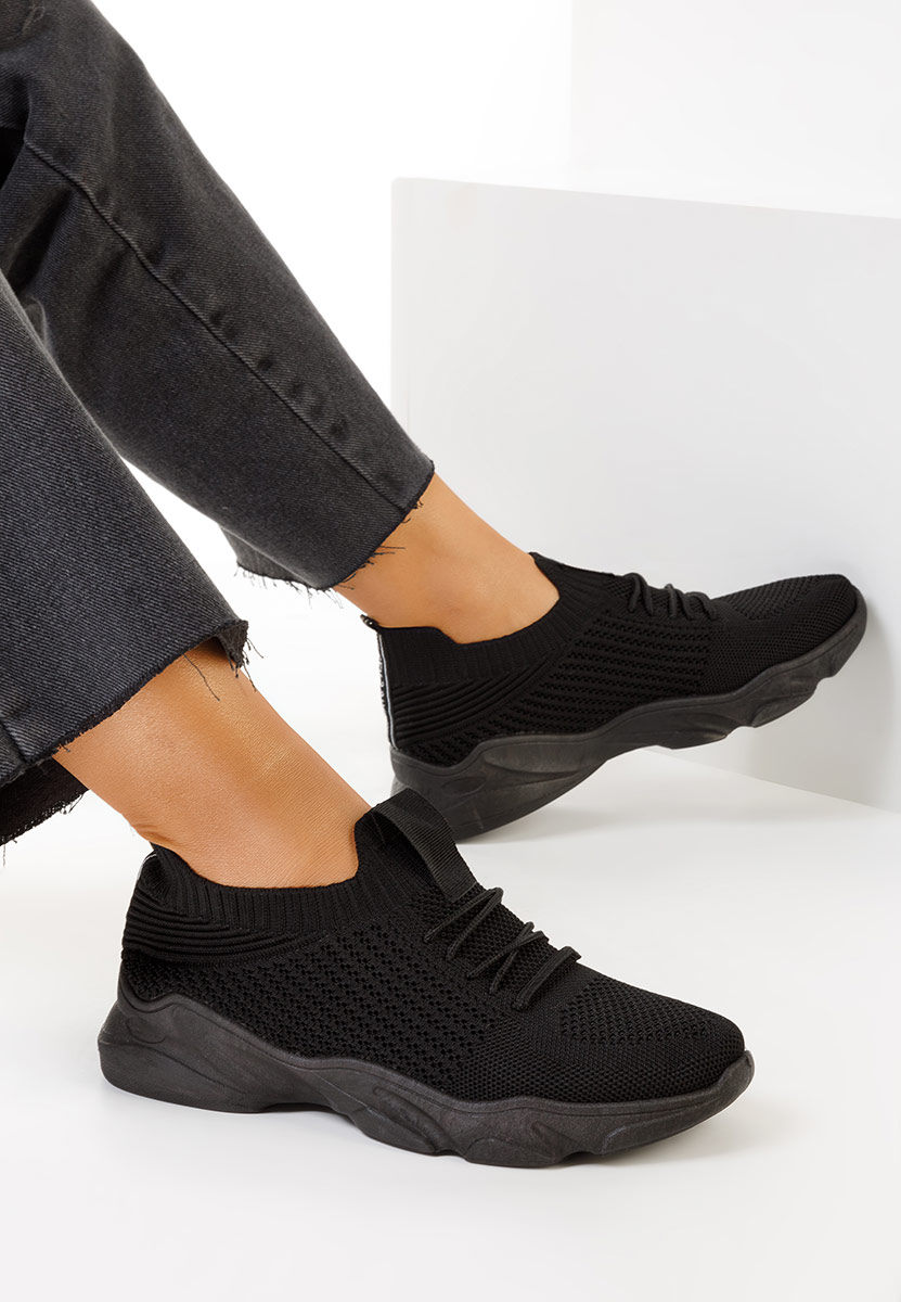 Дамски спортни обувки Anastasia черни