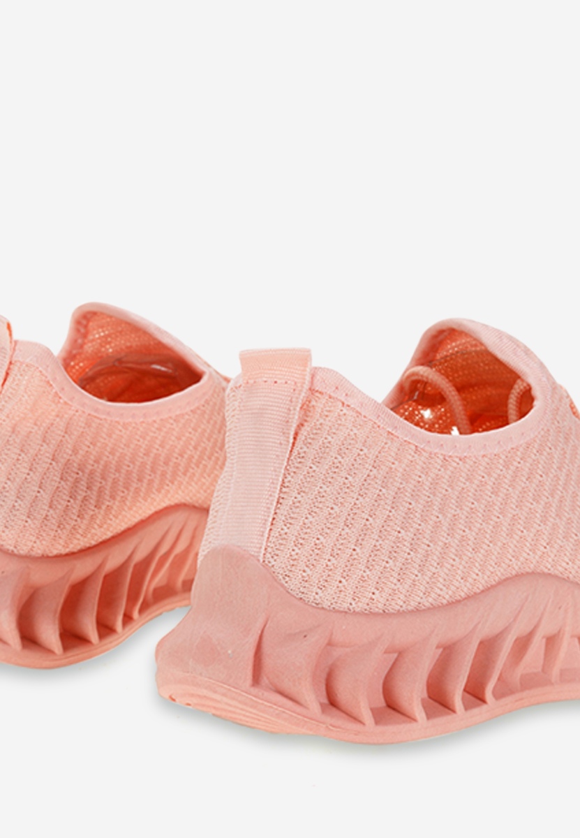 Дамски спортни обувки Canasia розов