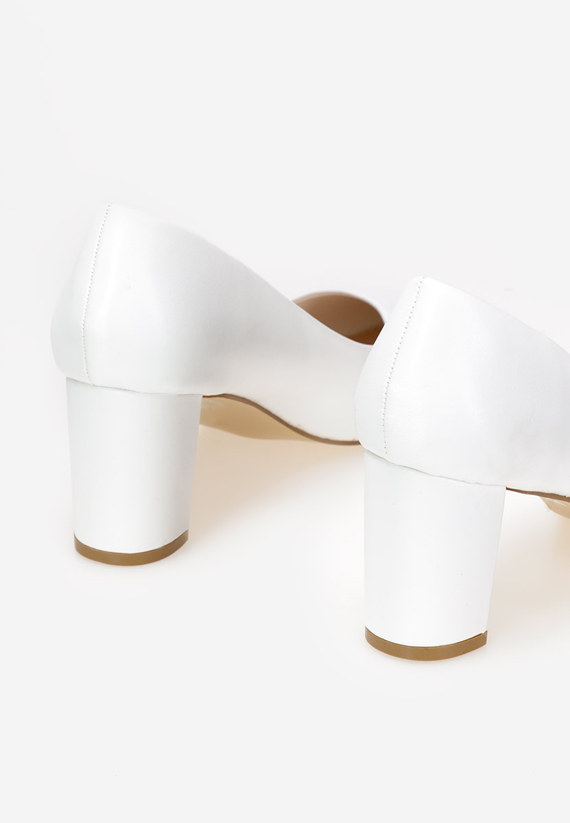Обувки на ток бели Danza