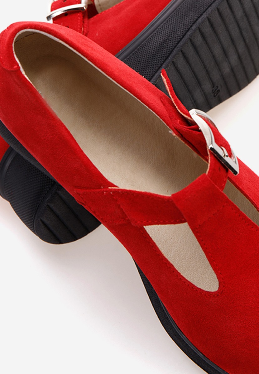 Обувки на платформа Gilena червен