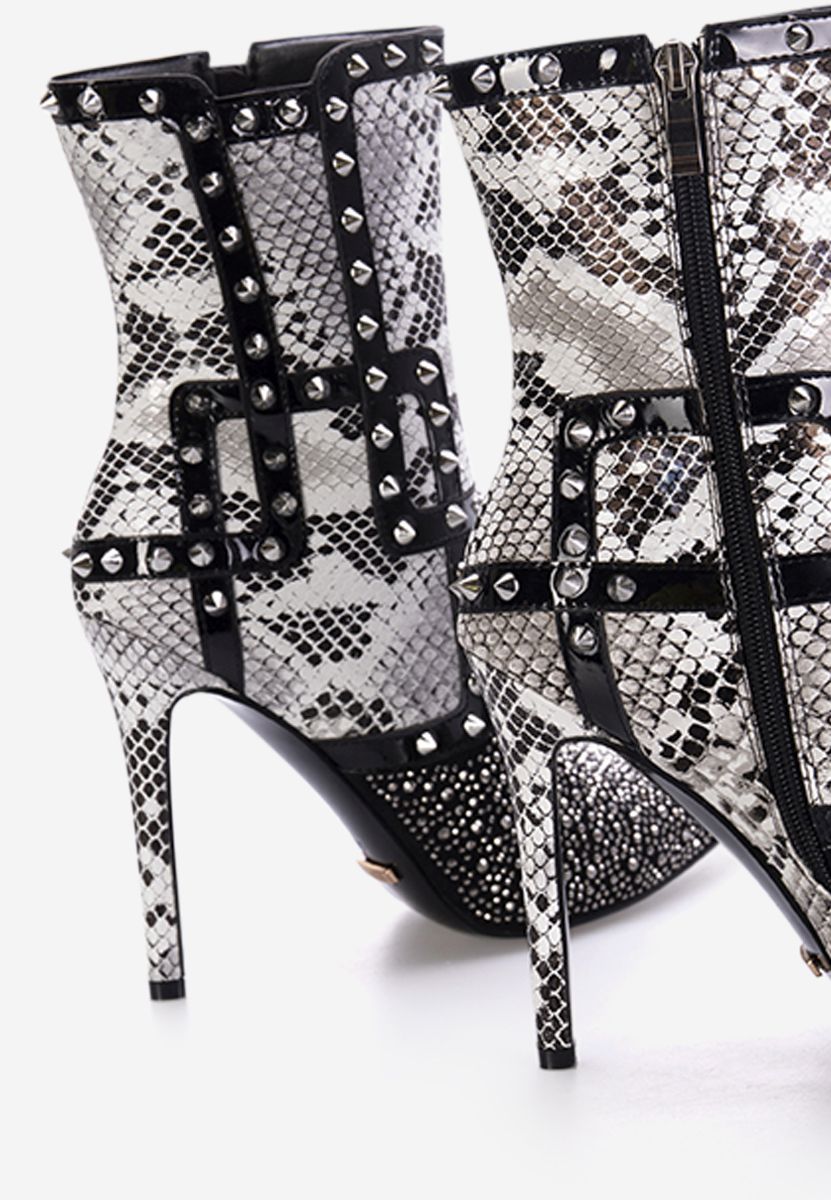 Елегантни боти черен Spezia