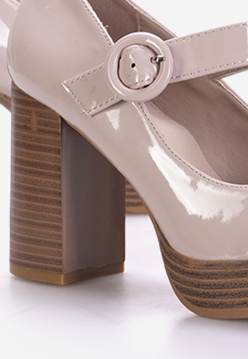 Oбувки на ток телесен цвят Gabia