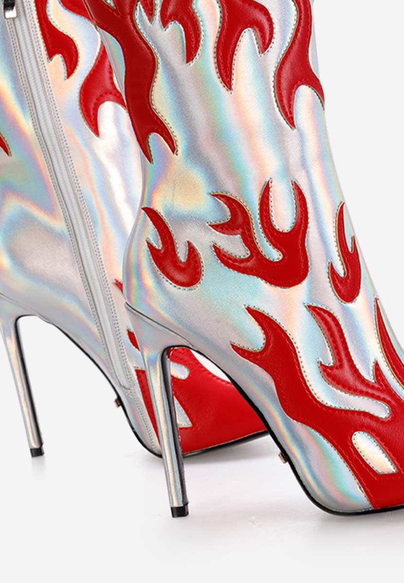 Боти на висок ток сив Maia