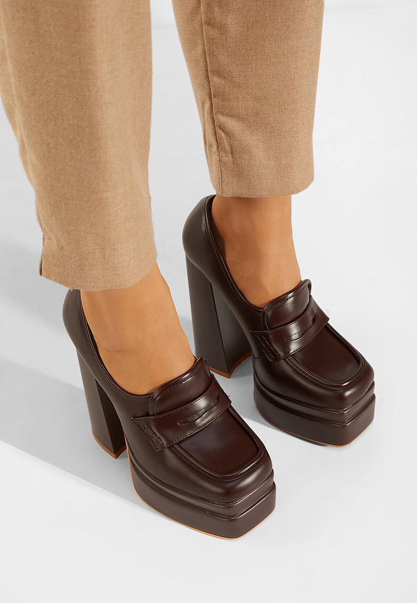 Oбувки на ток кафяв Dieppa