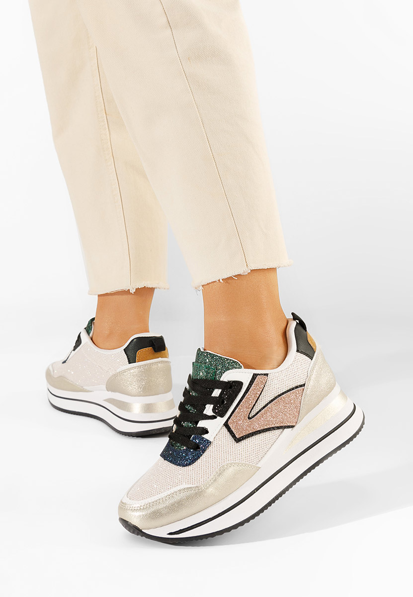 Cникърси на платформа Tarika златен