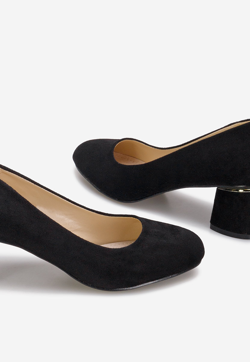 Oбувки с дебел ток Cabrilia черни