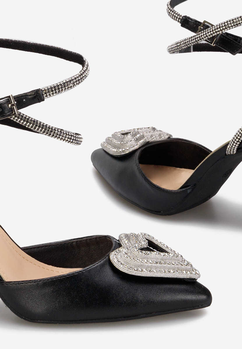 Oбувки на ток Iliana черни