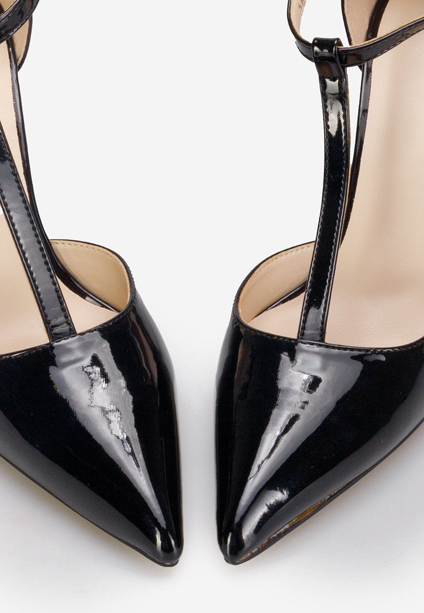 Обувки на ток Anyara черни