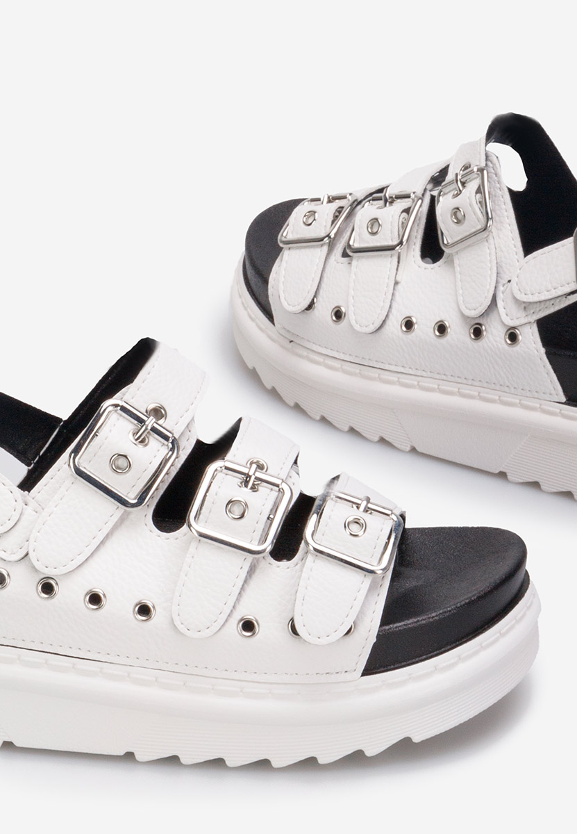 Сандали на платформа Edena бели