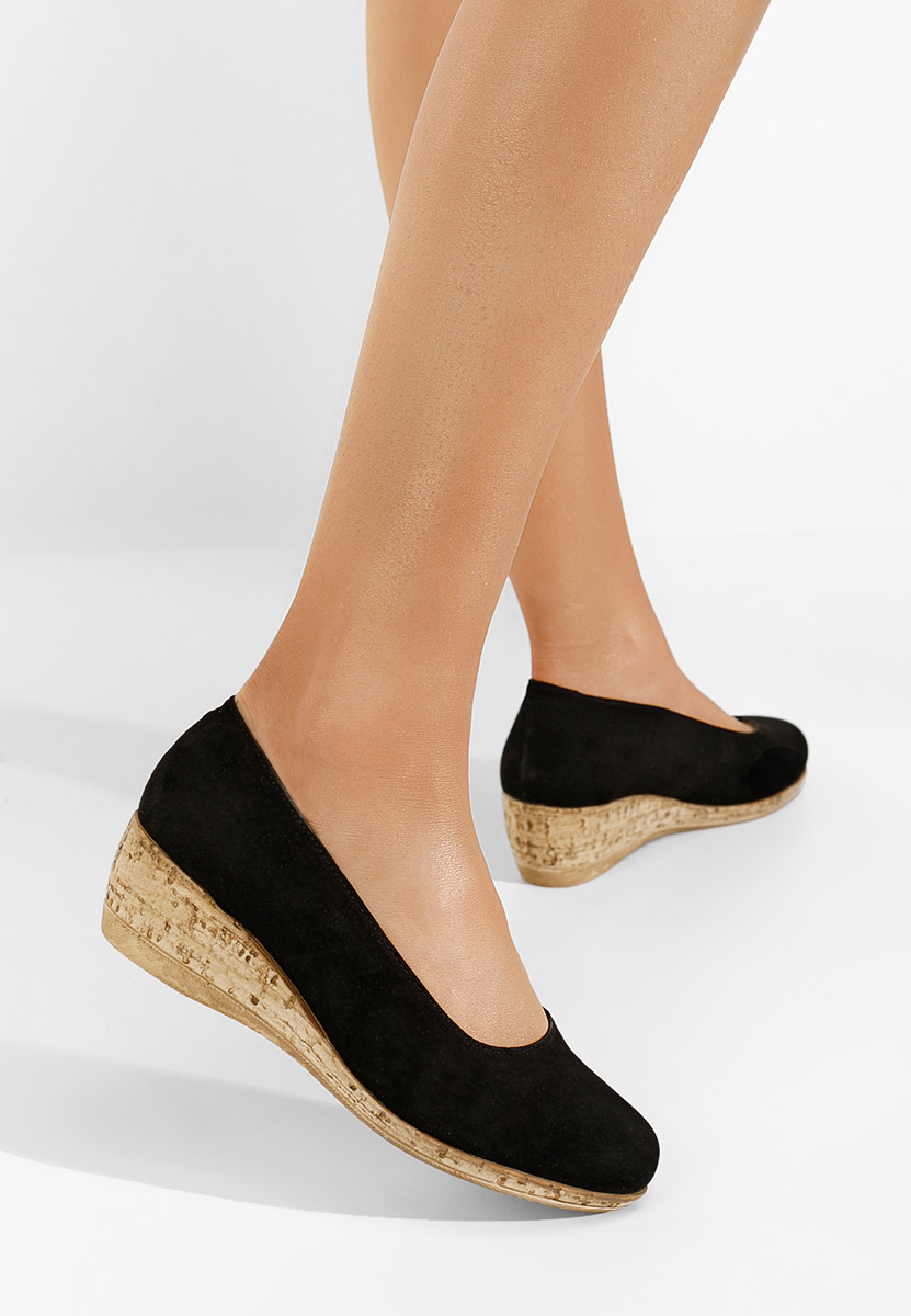 Обувки на платформа Sonia черни