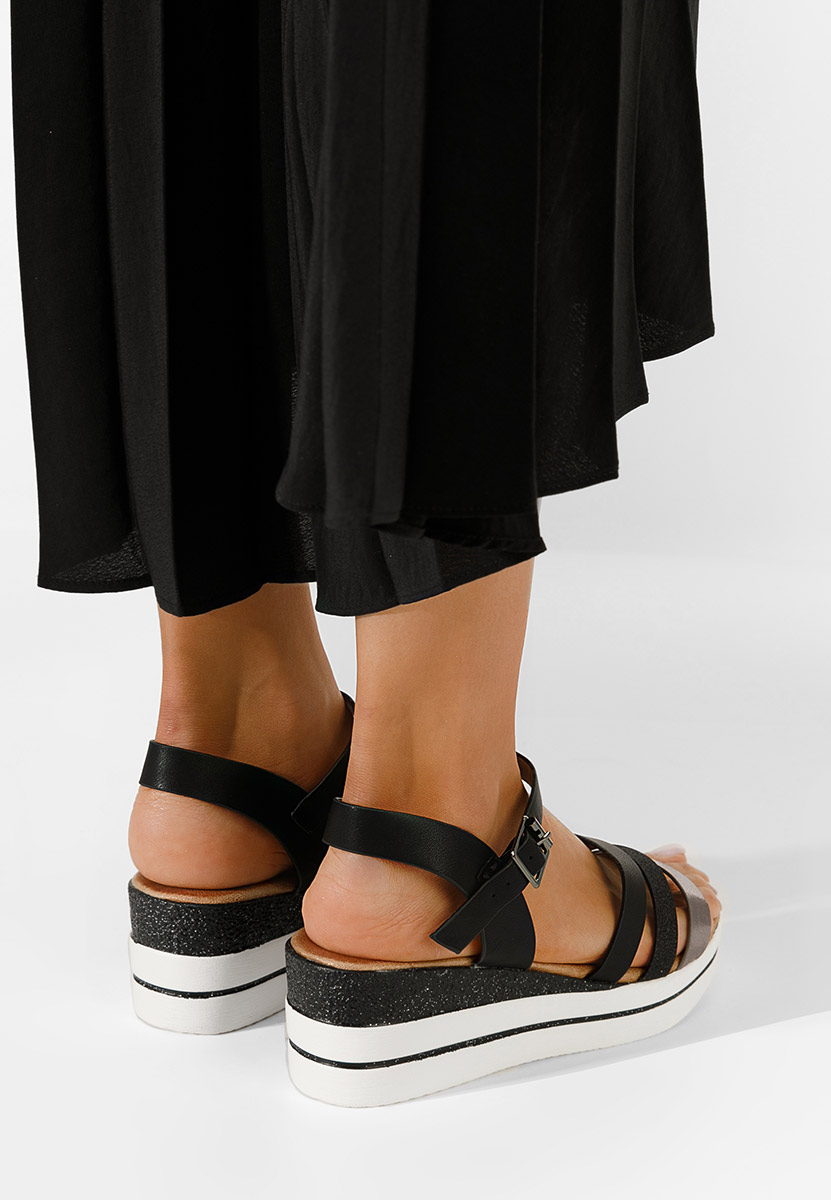 Сандали на платформа Serafina черен