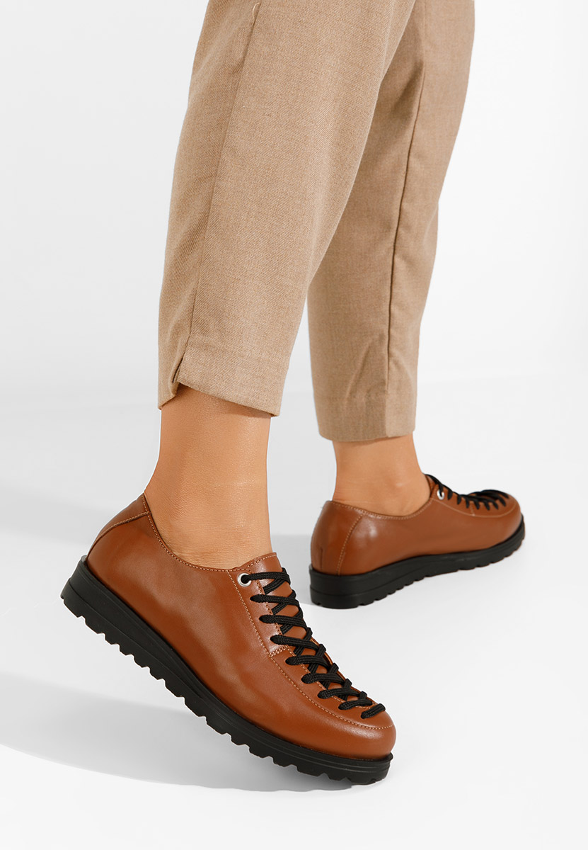 Ежедневни обувки Modeva камел