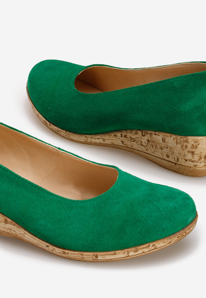 Обувки на платформа Sonia зелен