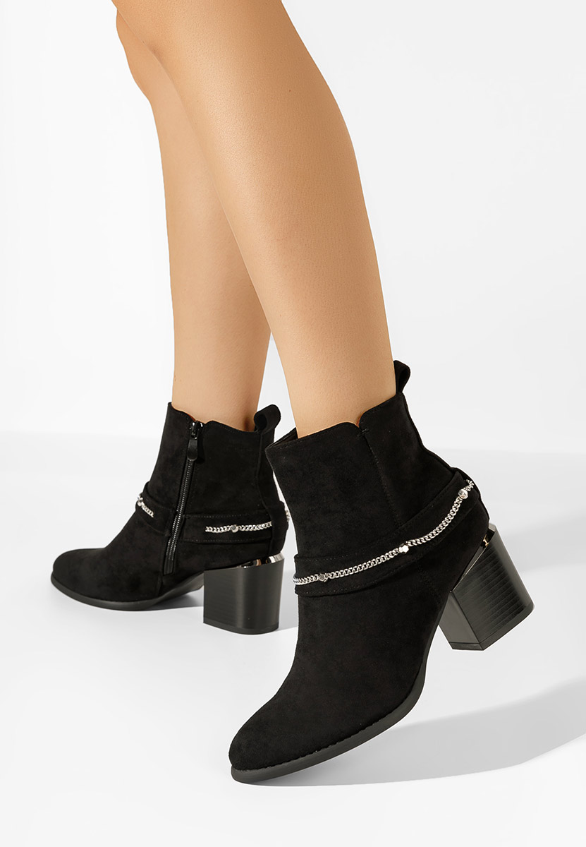 Боти на дебел ток Katilea черен