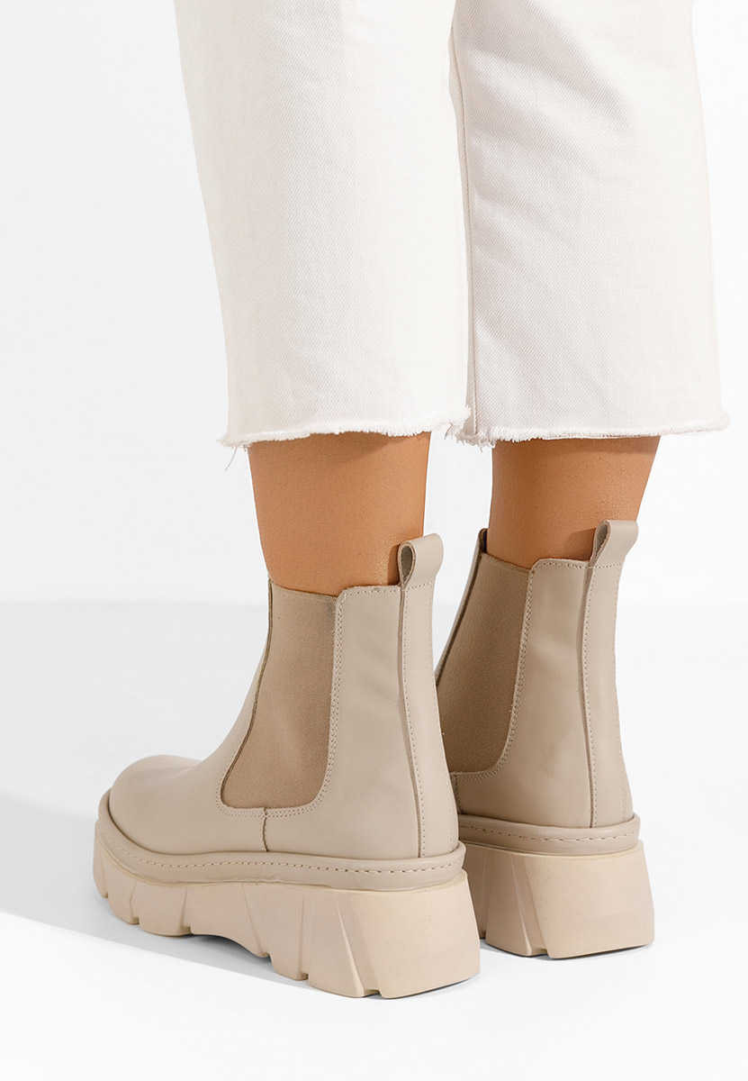 Дамски боти Avelyn бежов