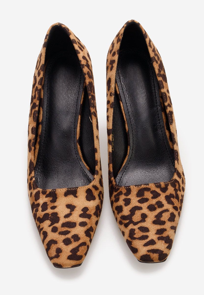 Обувки стилето Vuria леопарди
