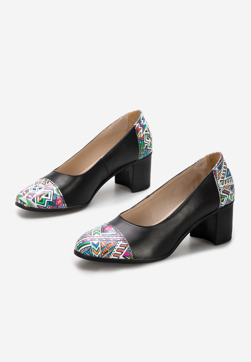 Oбувки с дебел ток Judy V6 черни