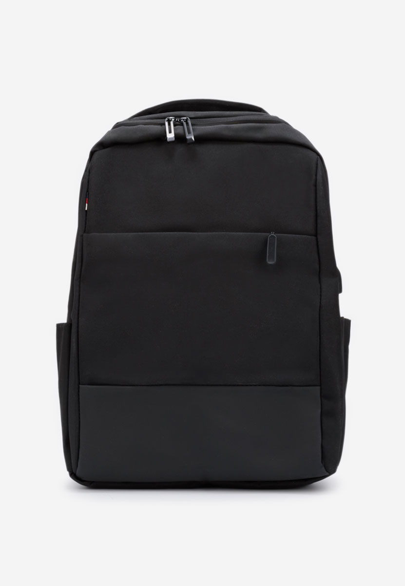 Дамски раница Magnify черна