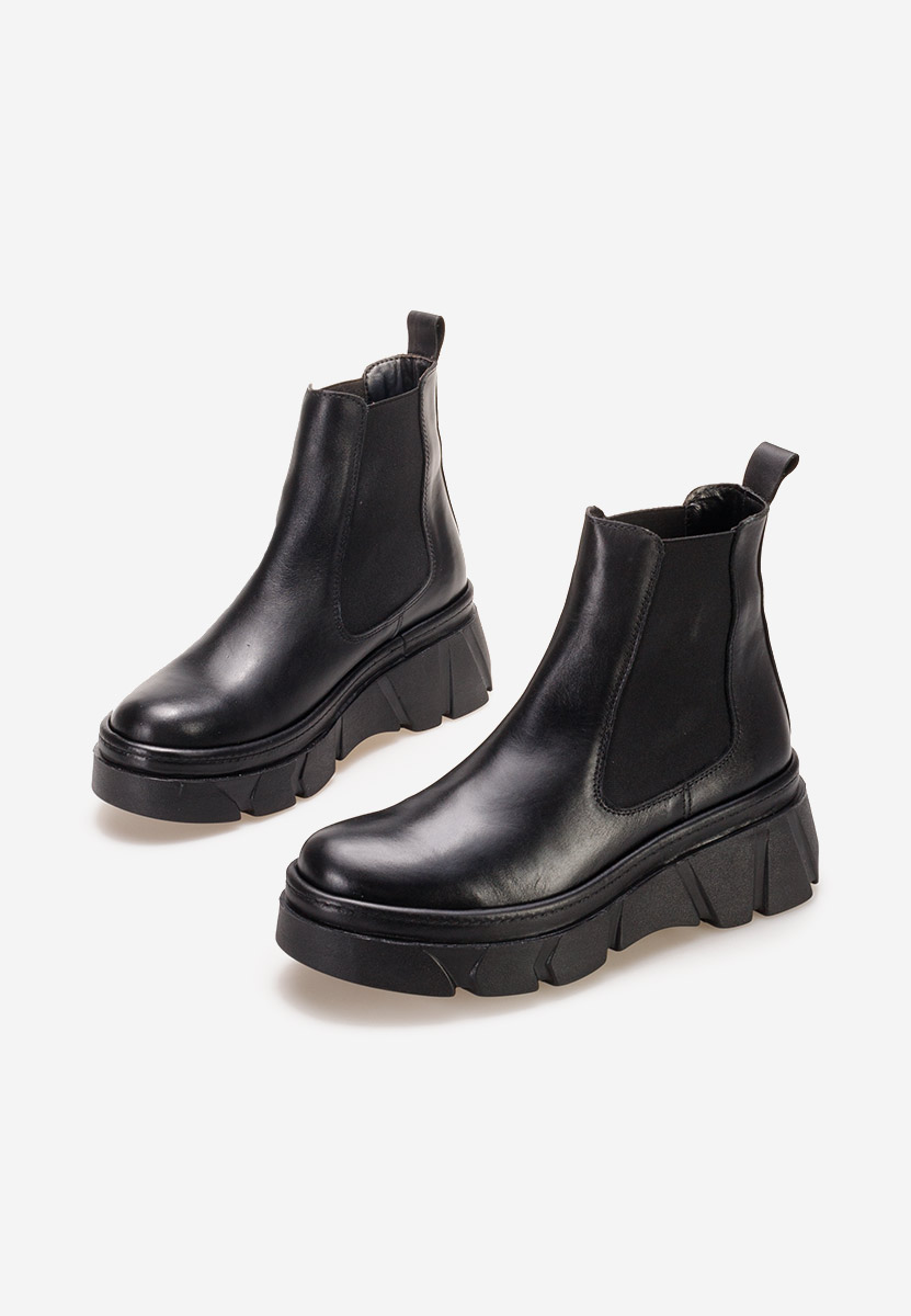 Дамски боти Avelyn черен