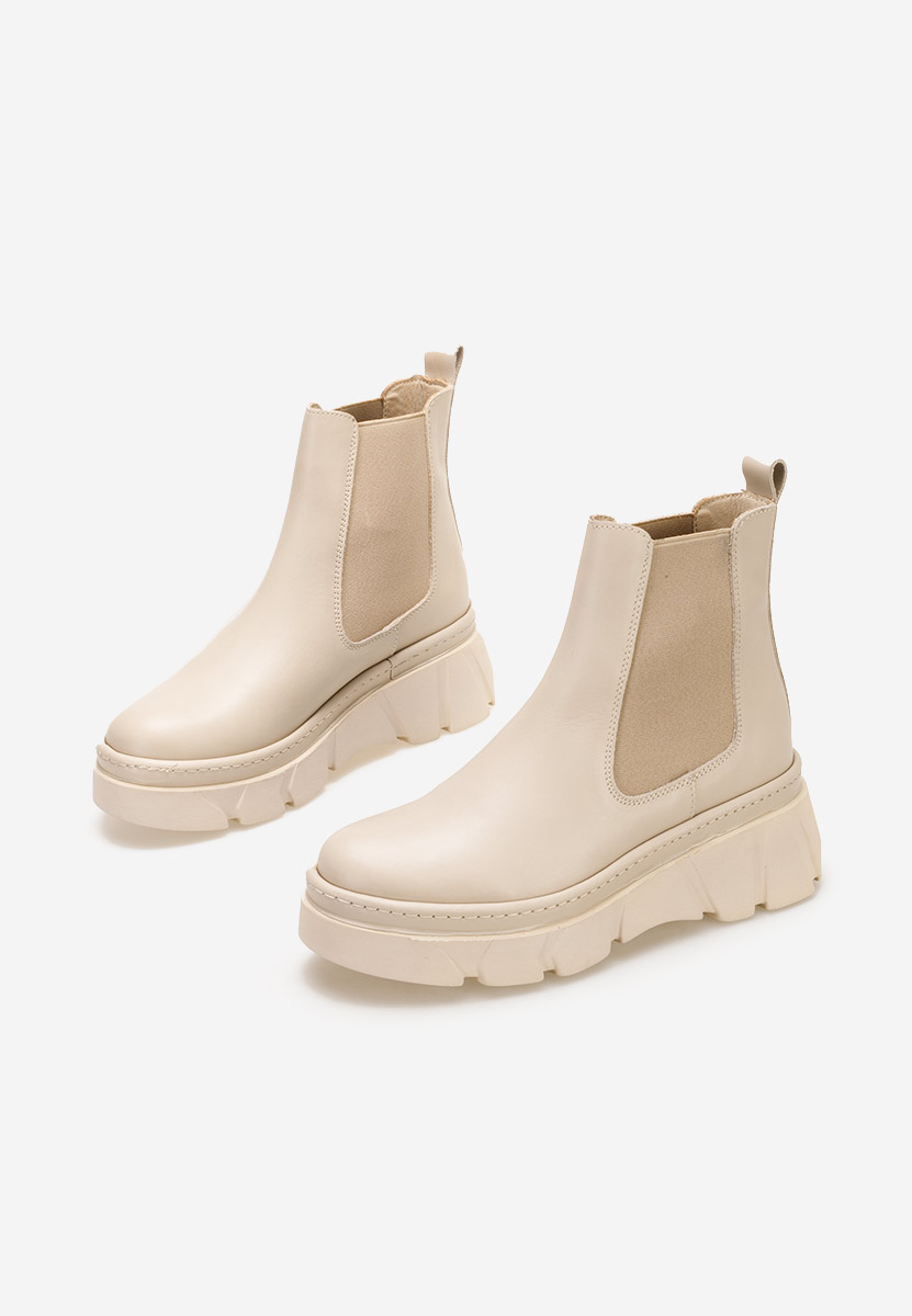 Дамски боти Avelyn бежов