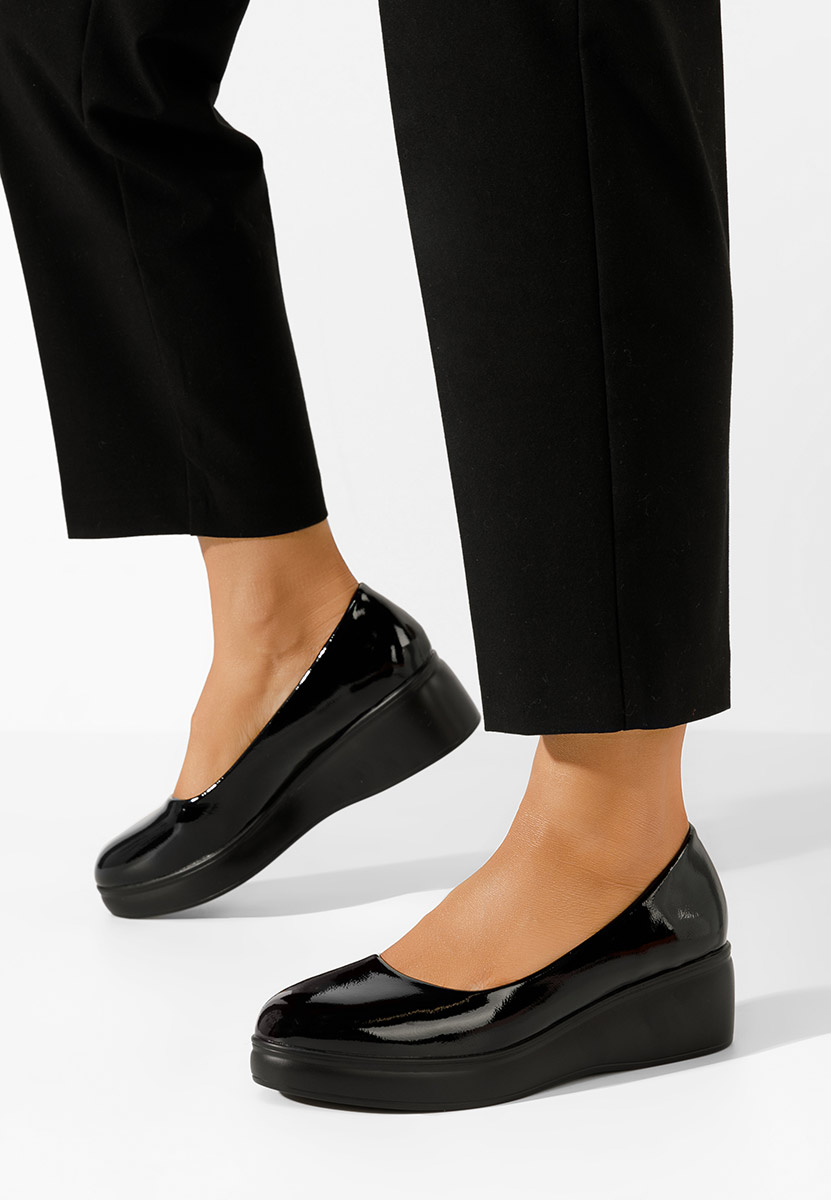 Обувки на платформа Milanca V2 черни