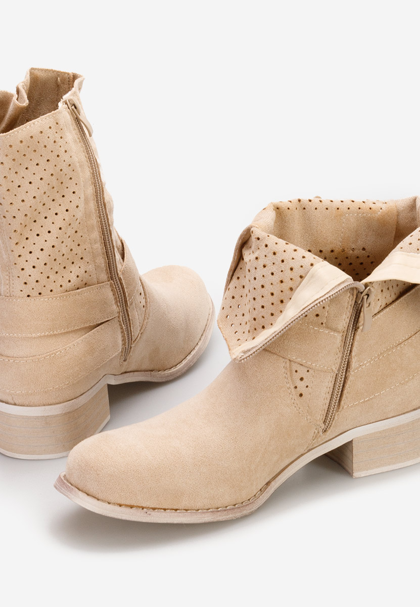 Дамски боти Daiela бежов