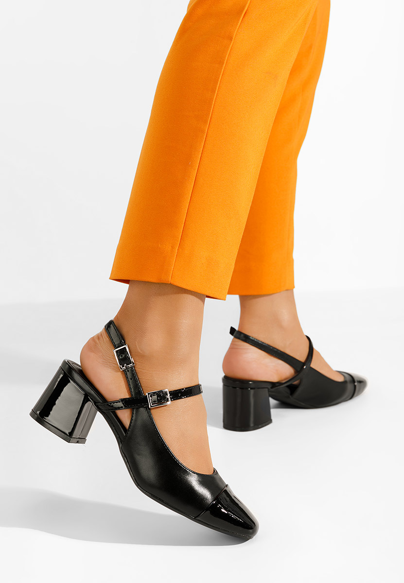 Oбувки с дебел ток Eriosa черни