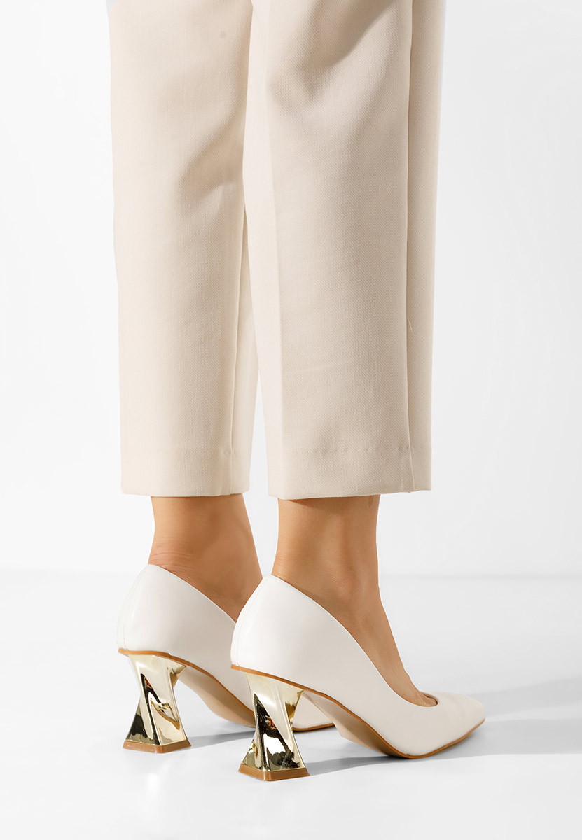 Oбувки на ток бели Rociana