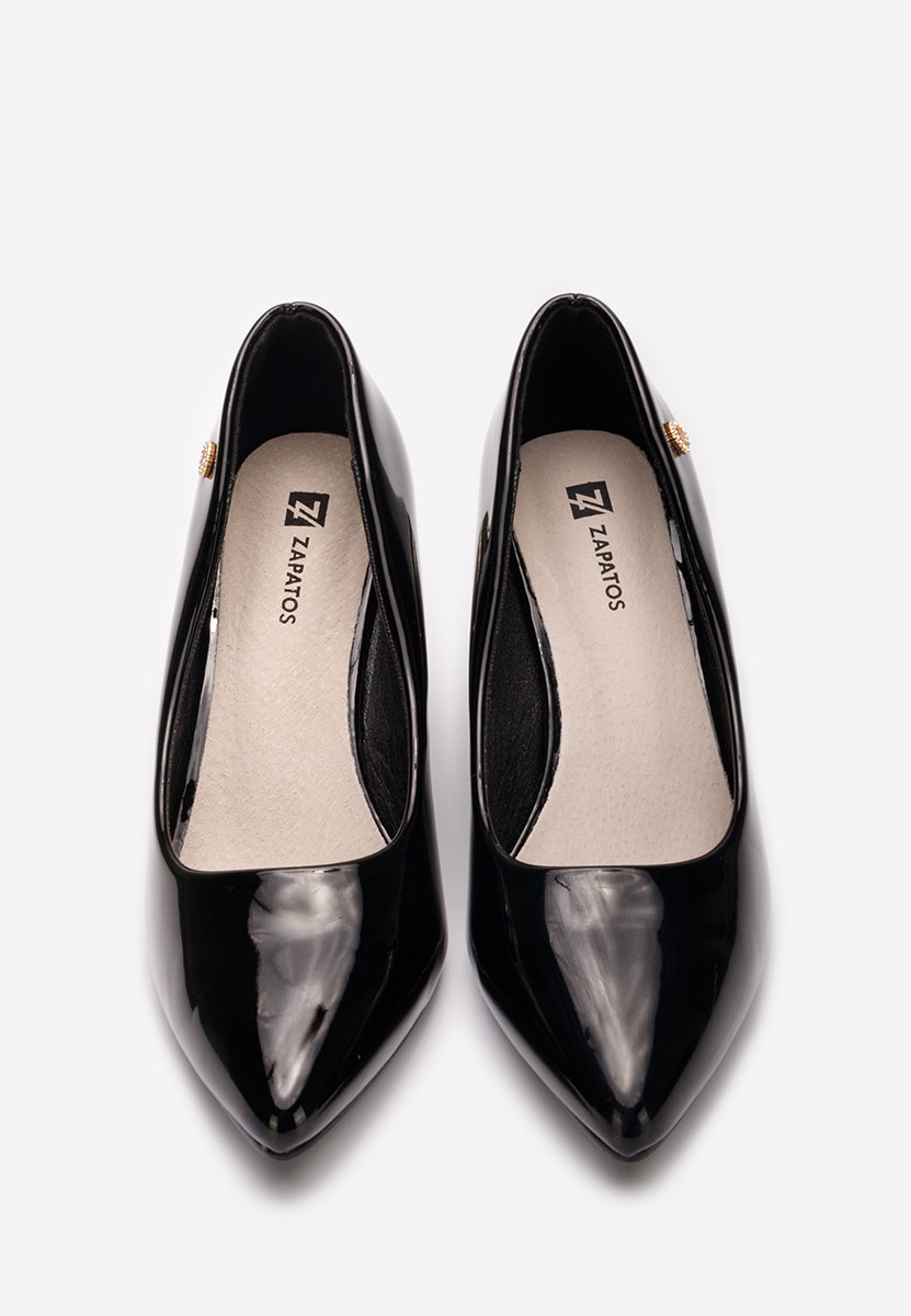 Oбувки с дебел ток Nelia V3 черни