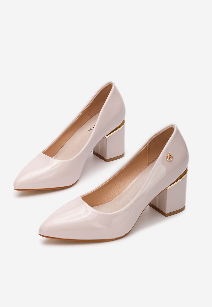 Oбувки с дебел ток Nelia V3 бежов