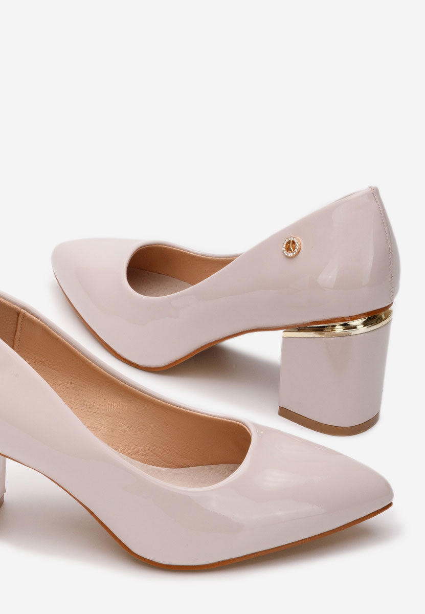 Oбувки с дебел ток Nelia V3 бежов