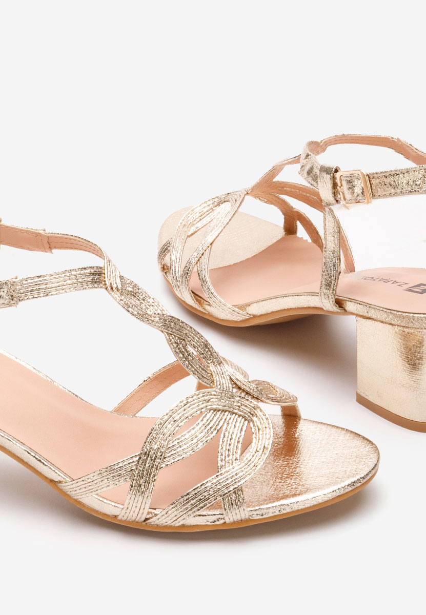 Сандали на ток Siltia златен