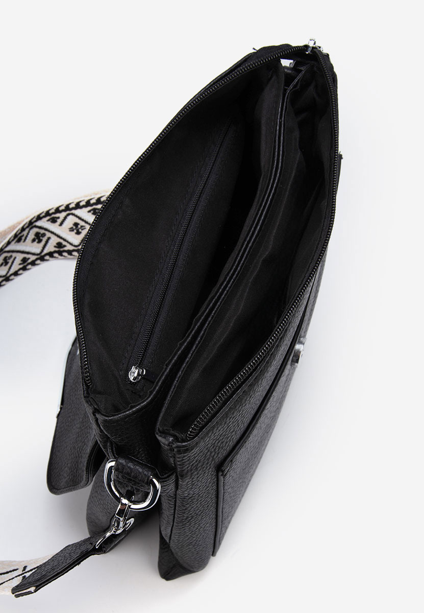 чанта за рамо Pinadia черна