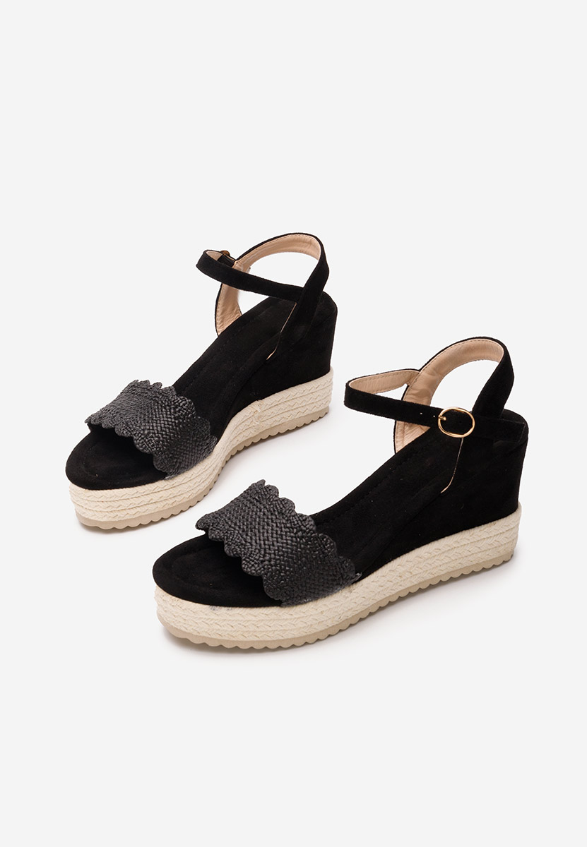 Сандали на платформа Miliana черен