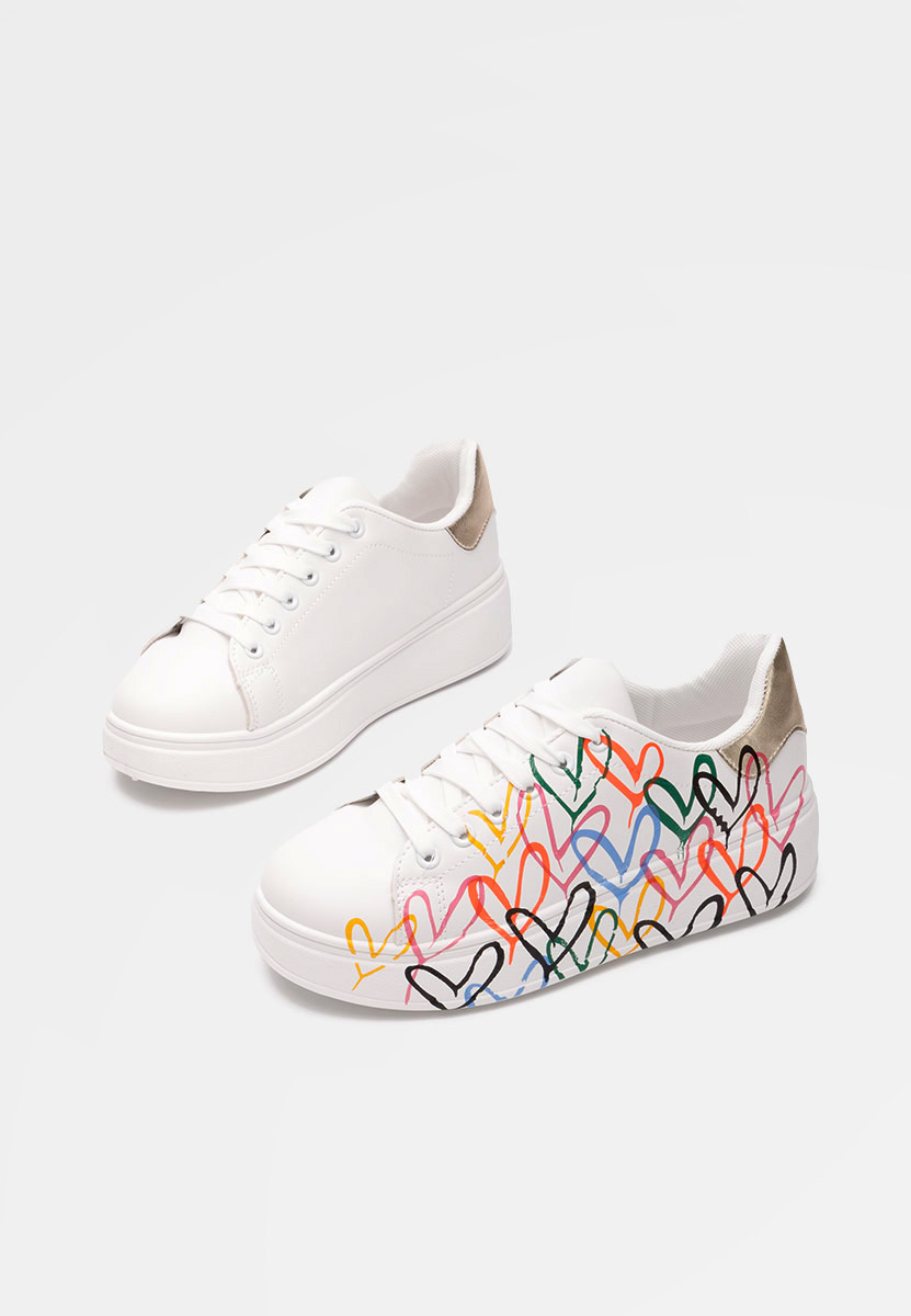 Дамски сникърси Carlina V3 бели