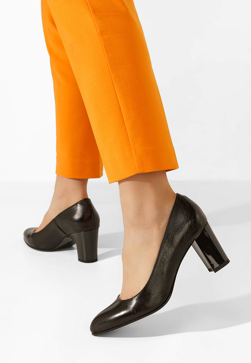 Кожени обувки Consuelo кафяв