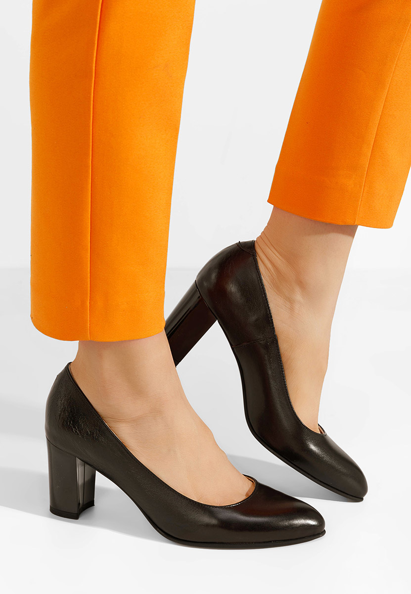 Кожени обувки Consuelo кафяв