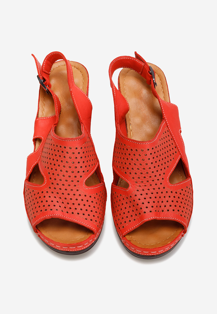 Сандали на платформа Paola червен
