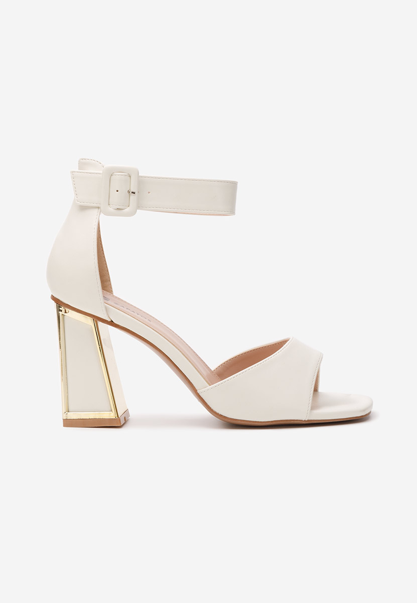 Сандали на ток Trisa бежов