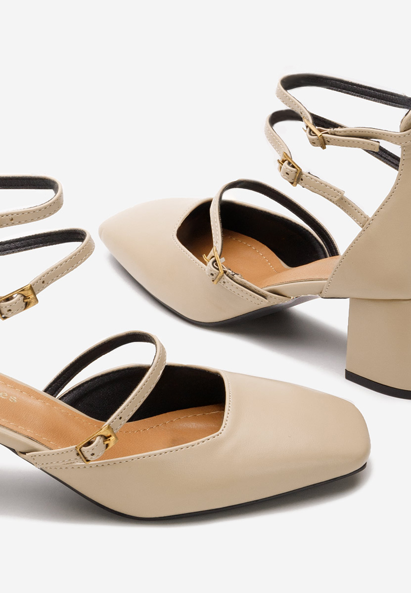 Oбувки с дебел ток Demara V2 бежов