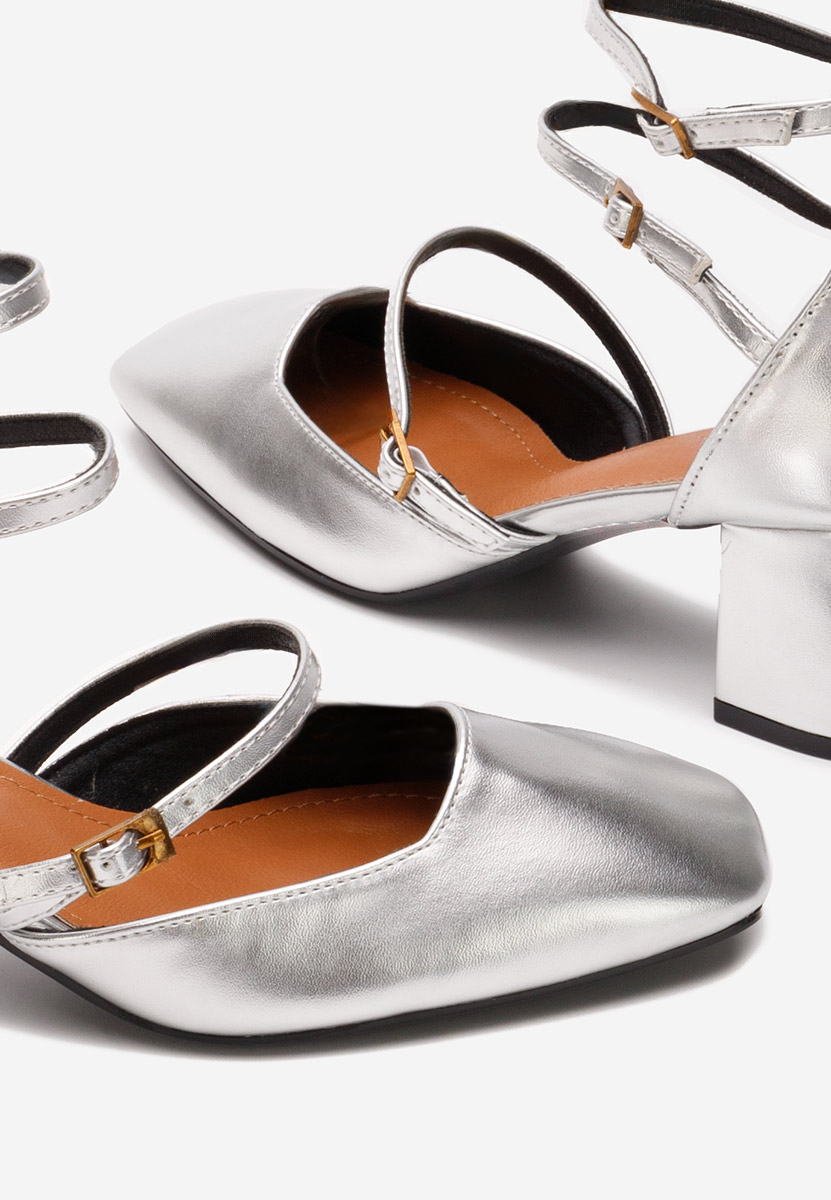 Oбувки с дебел ток Demara V2