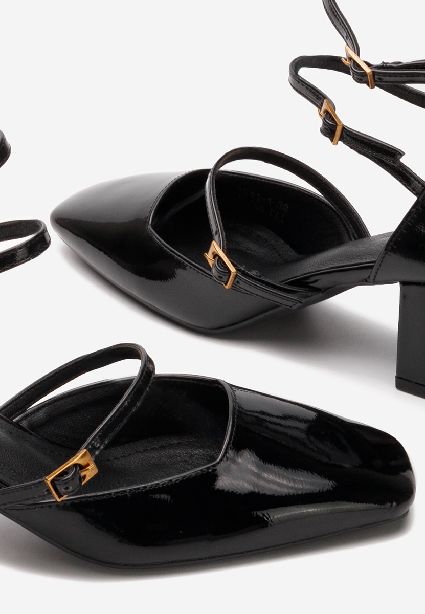 Oбувки с дебел ток Demara V3 черни