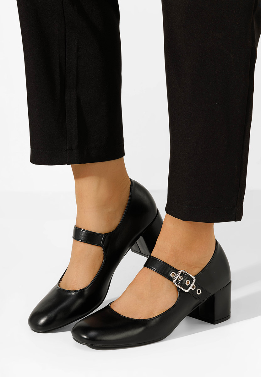 Oбувки с дебел ток Milady черни