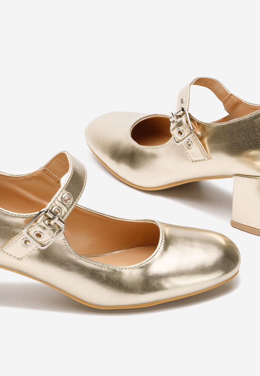 Oбувки с дебел ток Milady златен