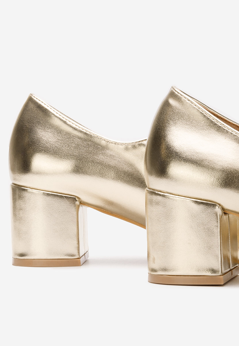 Oбувки с дебел ток Milady златен